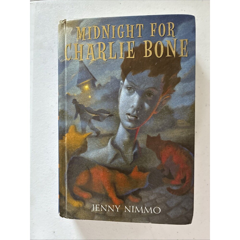 Midnight For Charlie Bone Book 1 Jenny Nimmo 2004, Hardcover Good